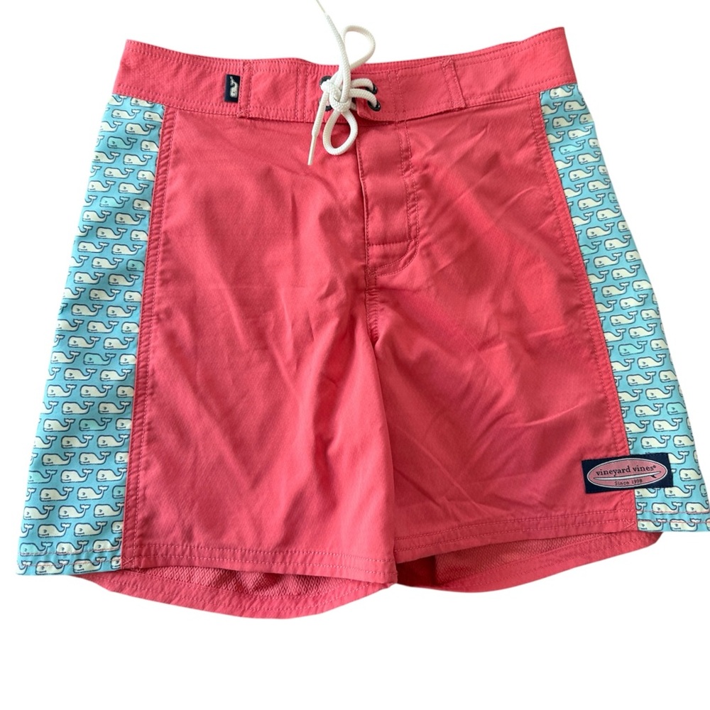Vineyard Vines Coral and blue whale Swim Trunks new!
